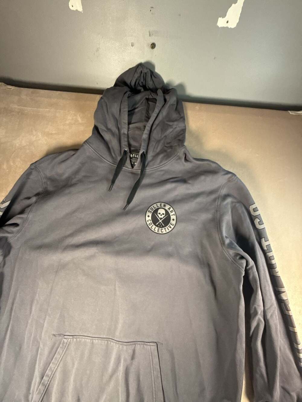 Sullen Art Collective BOH Pullover Hoodie Dark Grey Size 3XL (boxB1-3)
